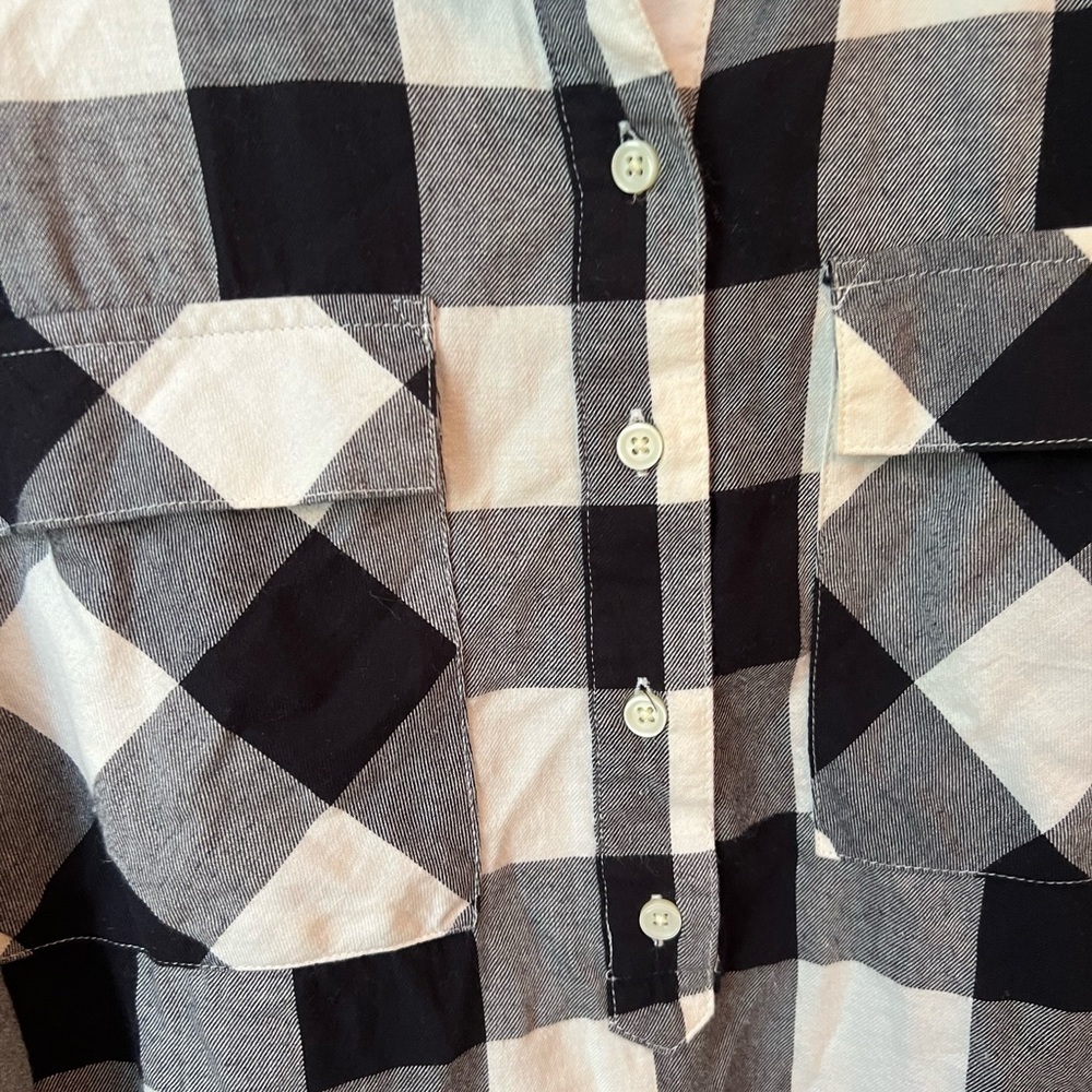 Old Navy Women’s Boyfriend Flannel Popover Shirt Black White Checkered Size L - Picture 3 of 6
